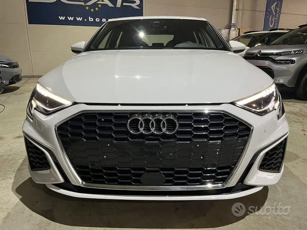 Usata Audi A3 S-Line 150 CV (110 kW) 2024 Bianco Berlina