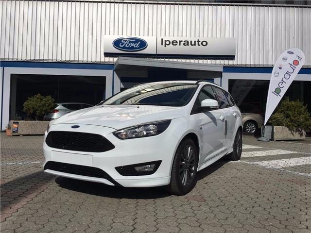 Ford Focus Sw Km 0 Macchina