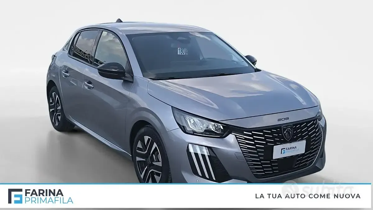 Usata Peugeot 208 Allure 100 CV (73 kW) 2025 Grigio Utilitaria