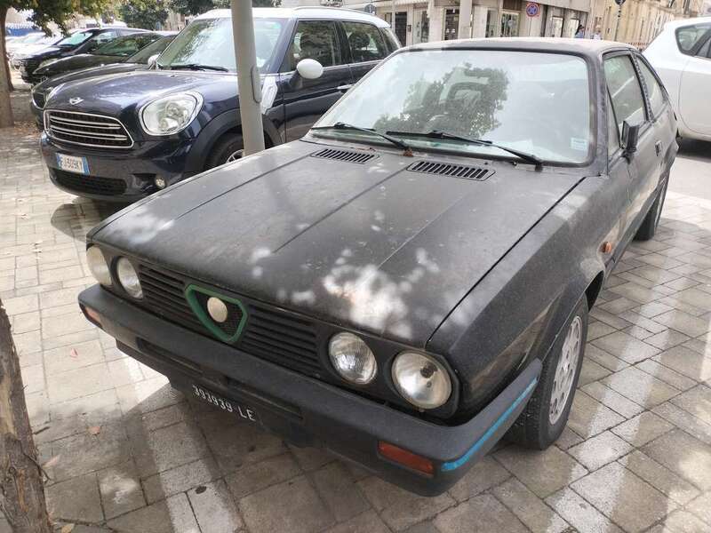 Usato 1983 Alfa Romeo Sprint 1.5 Benzin 105 CV (6.000 €)