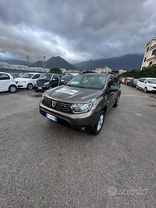 Usata Dacia Duster Prestige 114 CV (83 kW) 2018 Marrone SUV