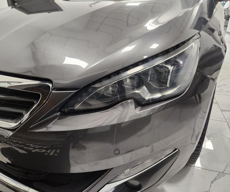 Usata Peugeot 308 Allure 120 CV (88 kW) 2017 Grigio Utilitaria