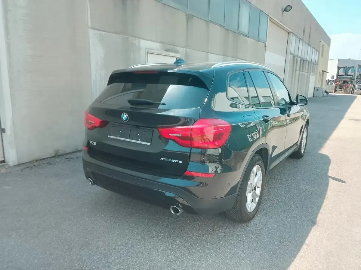 Usata BMW X3 Advantage 190 CV (139 kW) 2021 Nero SUV