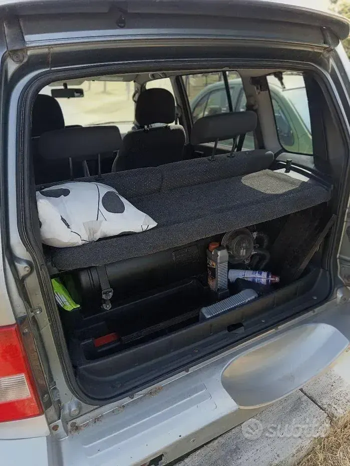 Usata Mitsubishi Pajero 114 CV (83 kW) 2004 Grigio SUV