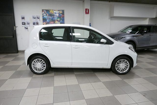 Usata VW up! move up! 67 CV (49 kW) 2022 Bianco Utilitaria