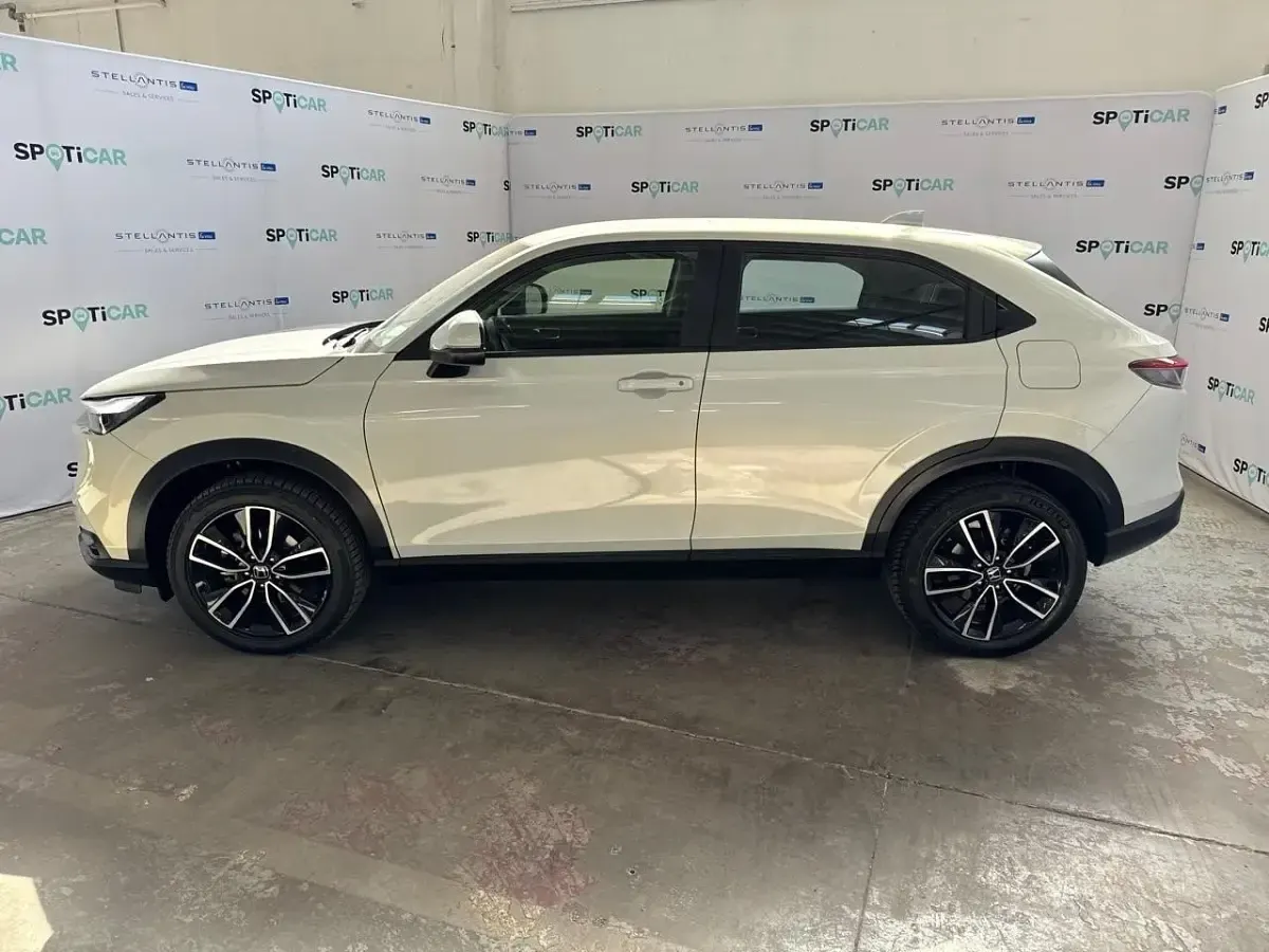 Usata Honda HR-V Elegance 107 CV (78 kW) 2022 Bianco SUV