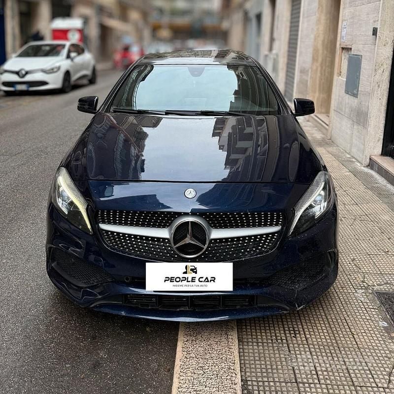 Usata Mercedes A160 Premium 90 CV (66 kW) 2016 Blu Berlina