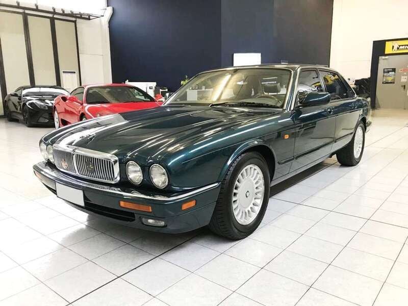 Verde Usata 1996 Jaguar XJ6 Tre volumi | 11.900 € - Immagine 1/4