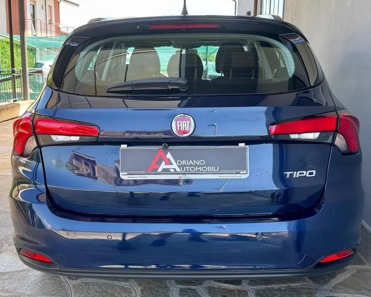 Usata Fiat Tipo Business 120 CV (88 kW) 2017 Blu Station wagon