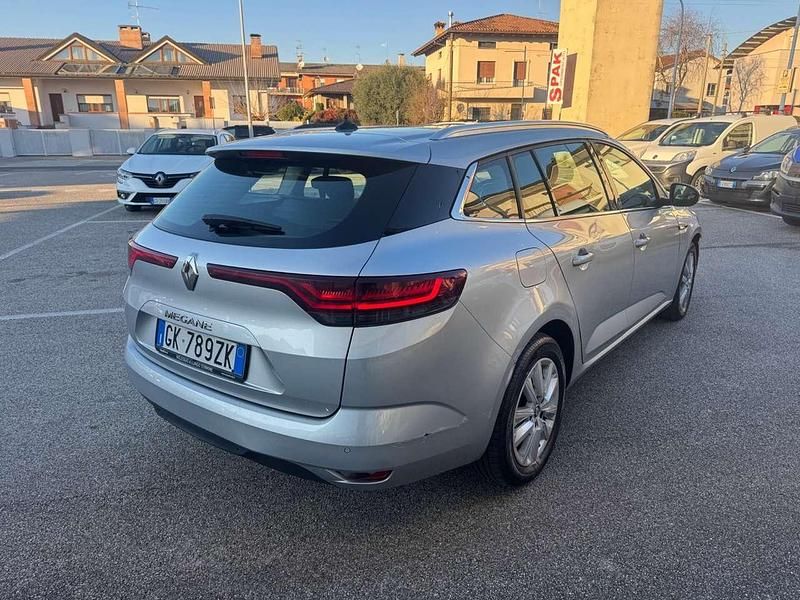 Usata Renault Mégane GrandTour Equilibre 116 CV (85 kW) 2022 Argento Station wagon