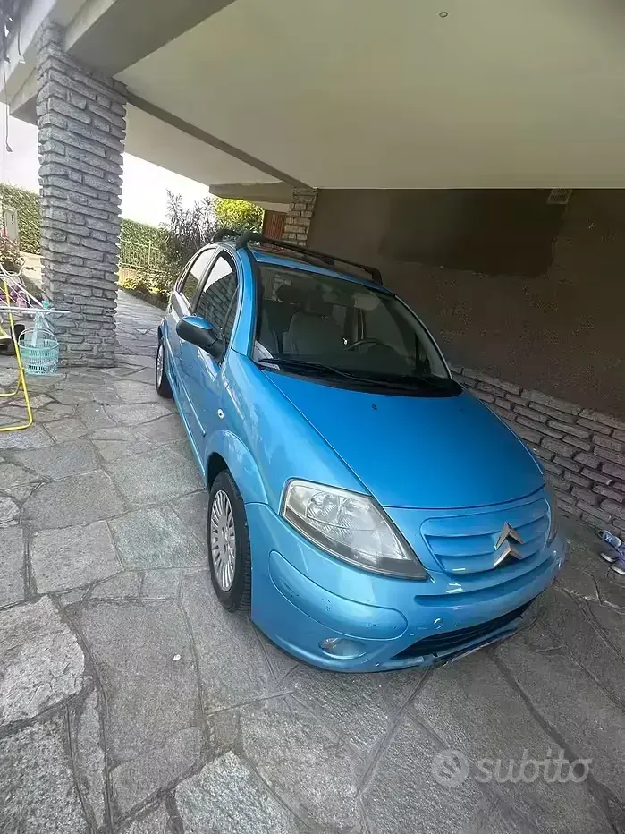 Usata Citroën C3 Exclusive 73 CV (53 kW) 2006 Blu Berlina