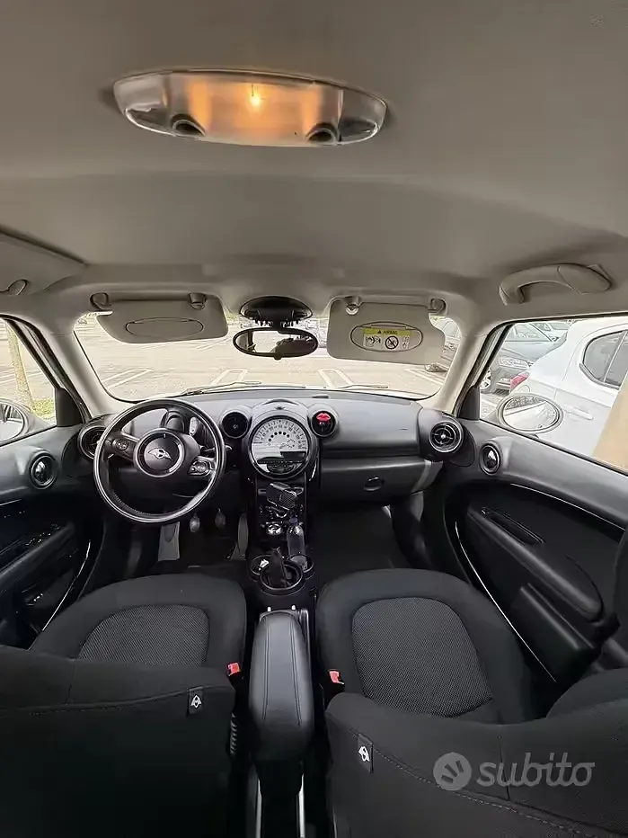Usata Mini Countryman 111 CV (81 kW) 2015 Bianco SUV