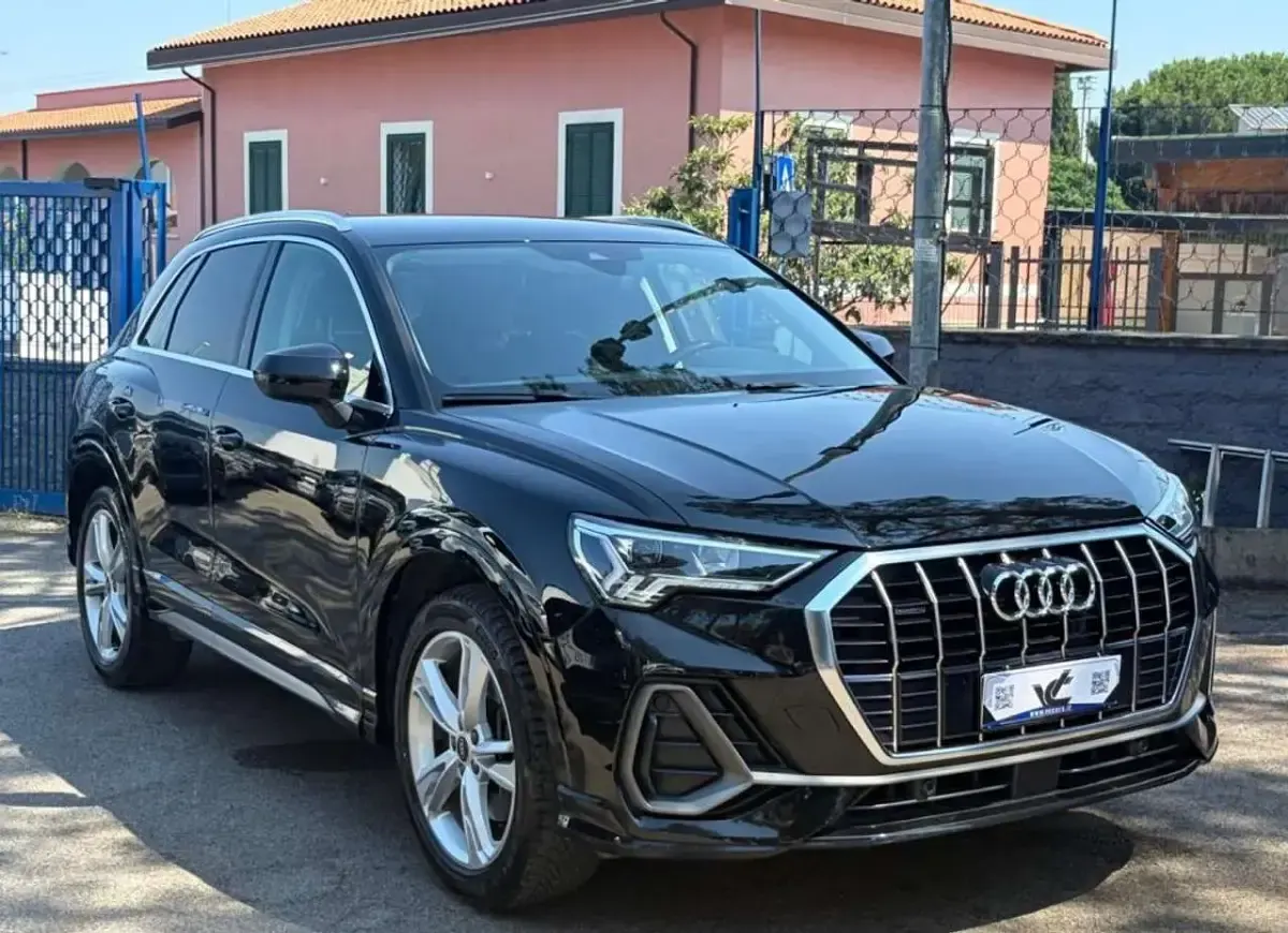 Usata Audi Q3 S-Line 200 CV (147 kW) 2023 Nero SUV