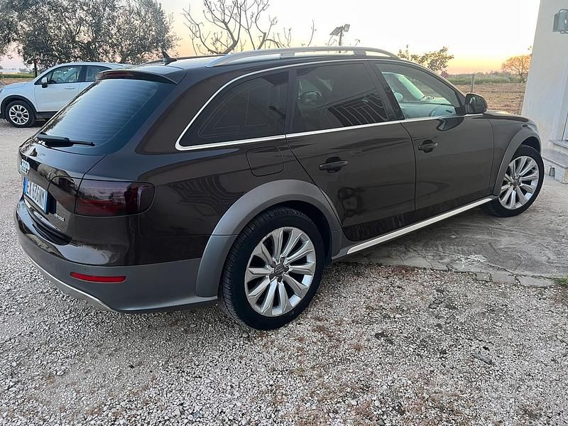Usata Audi A4 Allroad S-Line 177 CV (130 kW) 2015 Marrone Station wagon