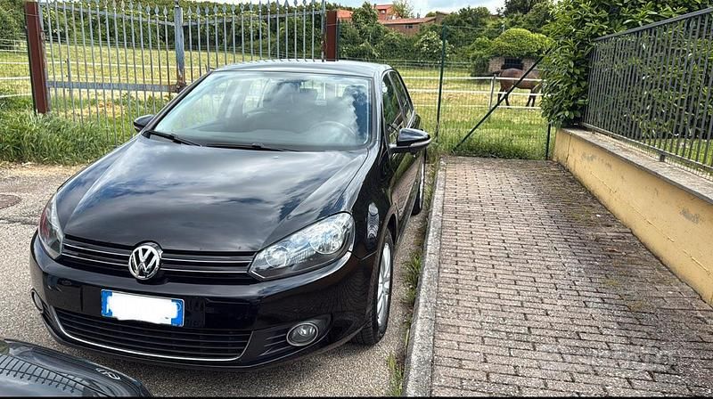 Usata VW Golf VI 140 CV (102 kW) 2010 Nero Utilitaria