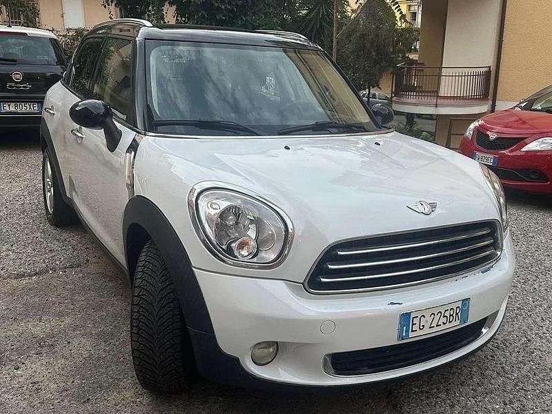 Begagnad Mini Cooper D Countryman 111 HK (81 kW) 2010 Vit SUV