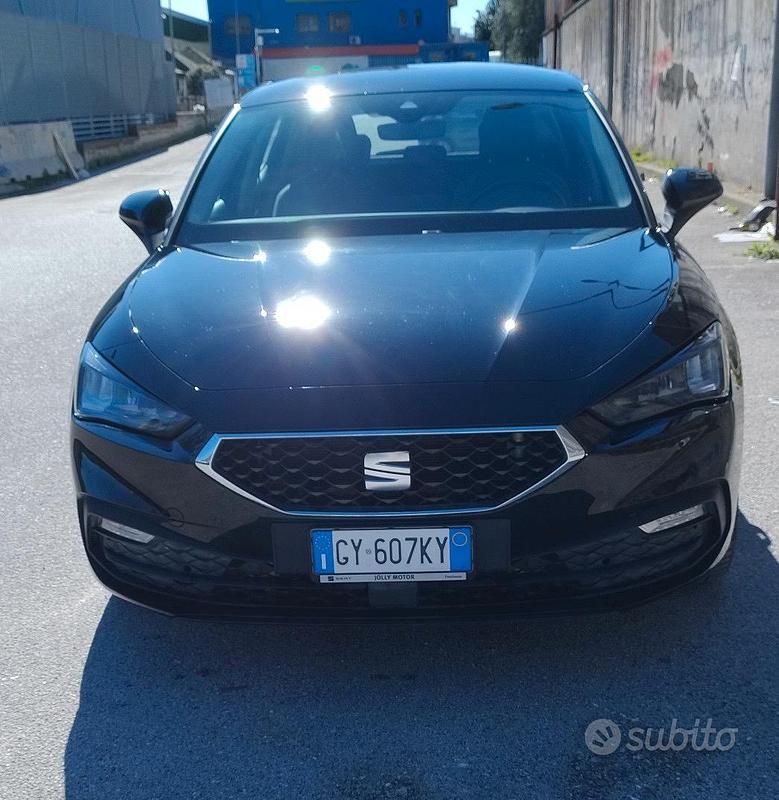 Usata Seat Leon Business 150 CV (110 kW) 2025 Nero Berlina