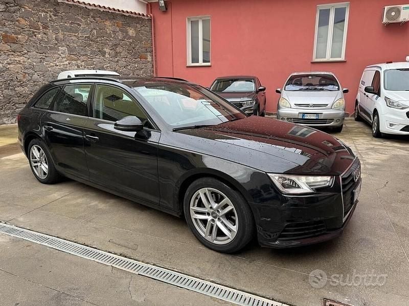 Usata Audi A4 Business 150 CV (110 kW) 2016 Nero Station wagon