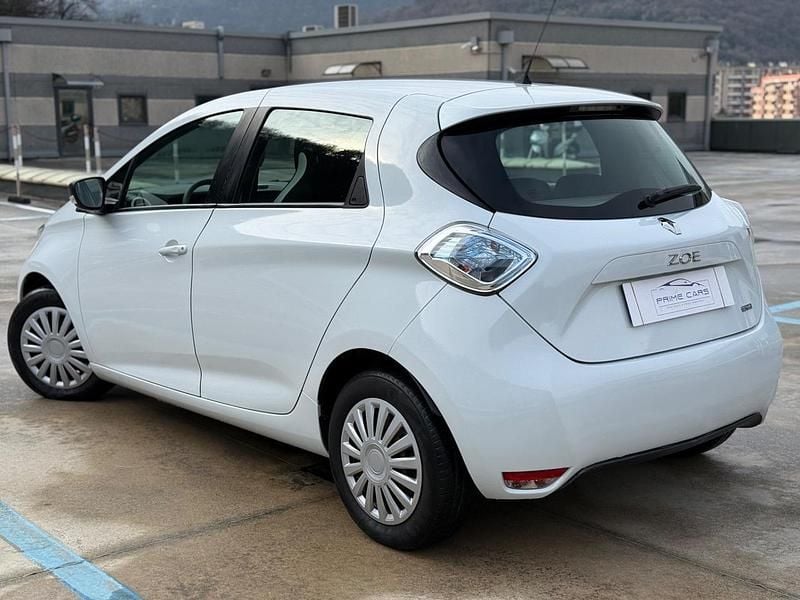 Usata Renault Zoe Life 67 kW (92 CV) 2018 Bianco Utilitaria
