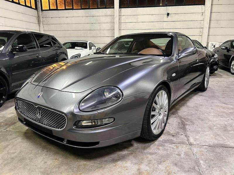 Grigio Usata 2002 Maserati Coupé Coupé | 28.999 € (Buon prezzo) - Immagine 1/4