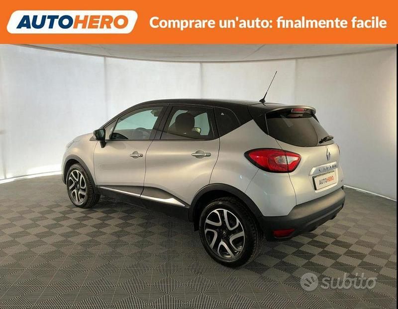 Usata Renault Captur Intens 110 CV (80 kW) 2017 Grigio SUV
