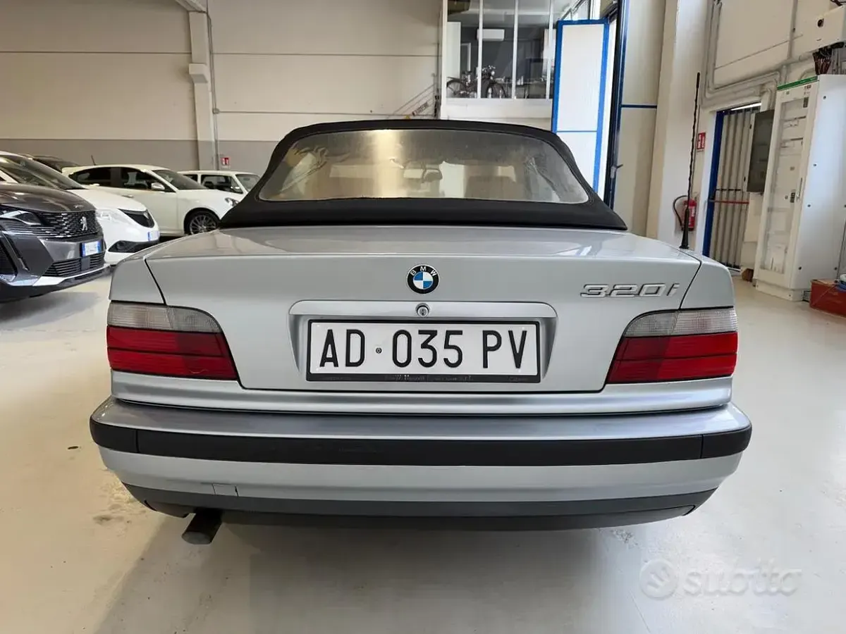 Usata BMW 320 Cabriolet 150 CV (110 kW) 1995 Other Cabrio