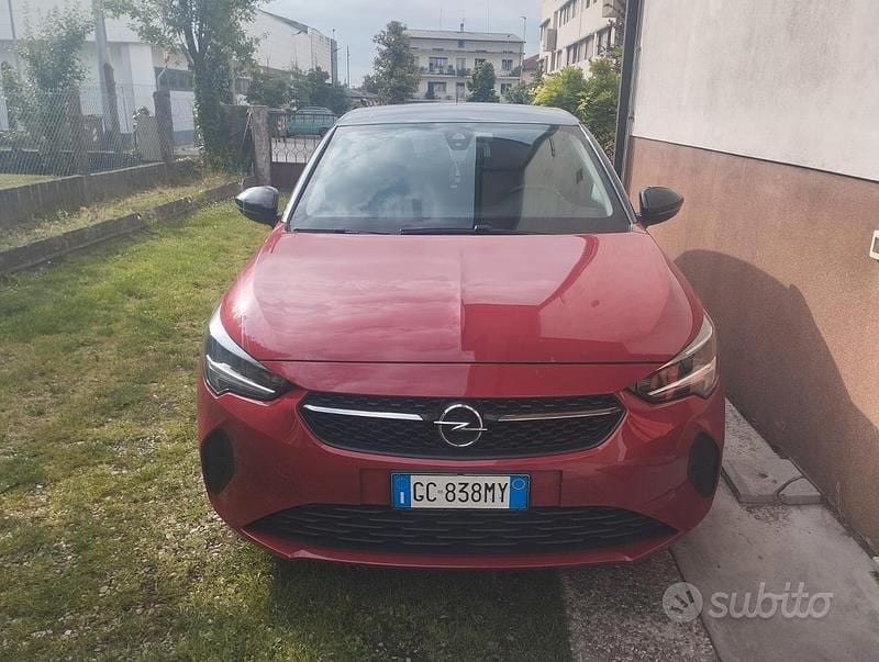 Rosso Usata 2021 Opel Corsa Due volumi | 12.500 € (Buon prezzo) - Immagine 1/4