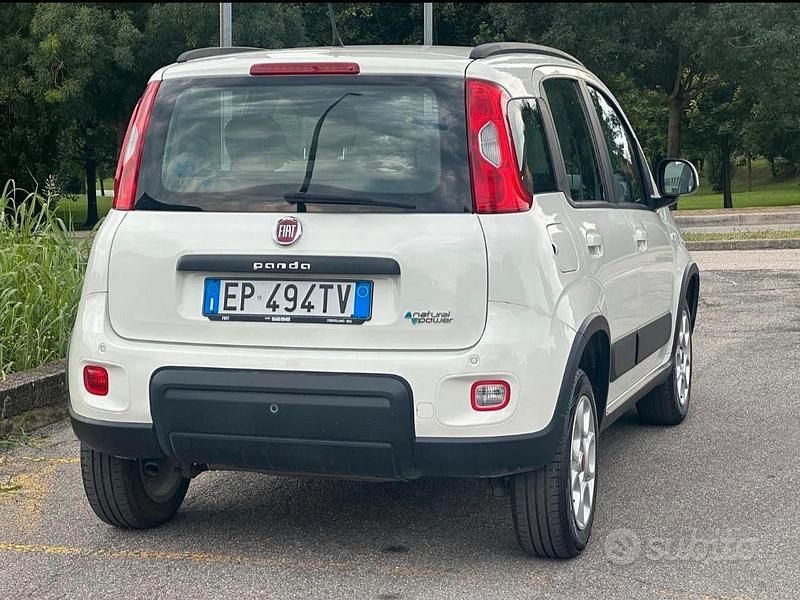Usata Fiat Panda Classica 77 CV (56 kW) 2012 Bianco Utilitaria
