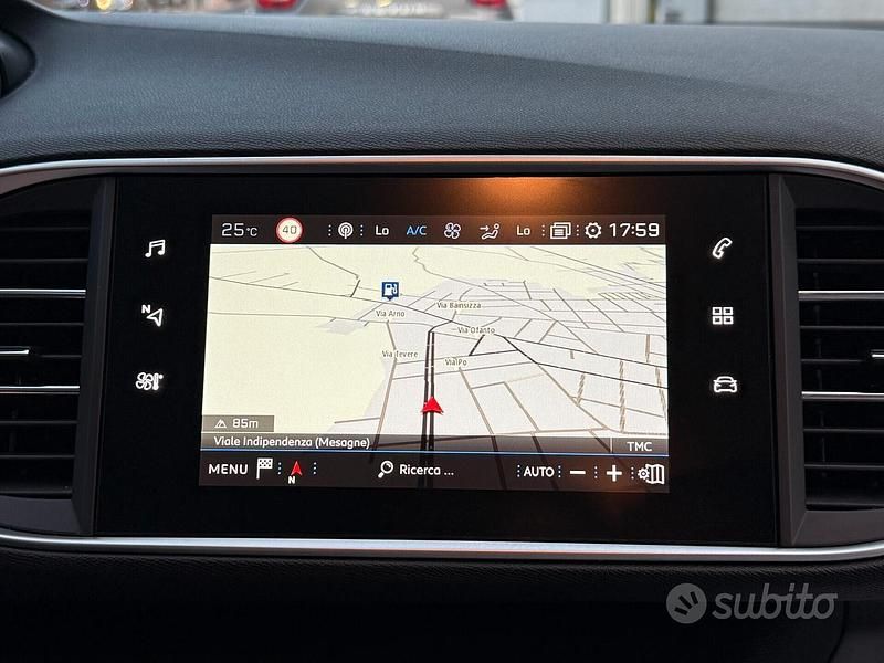 Usata Peugeot 308 102 CV (75 kW) 2019 Bianco Station wagon