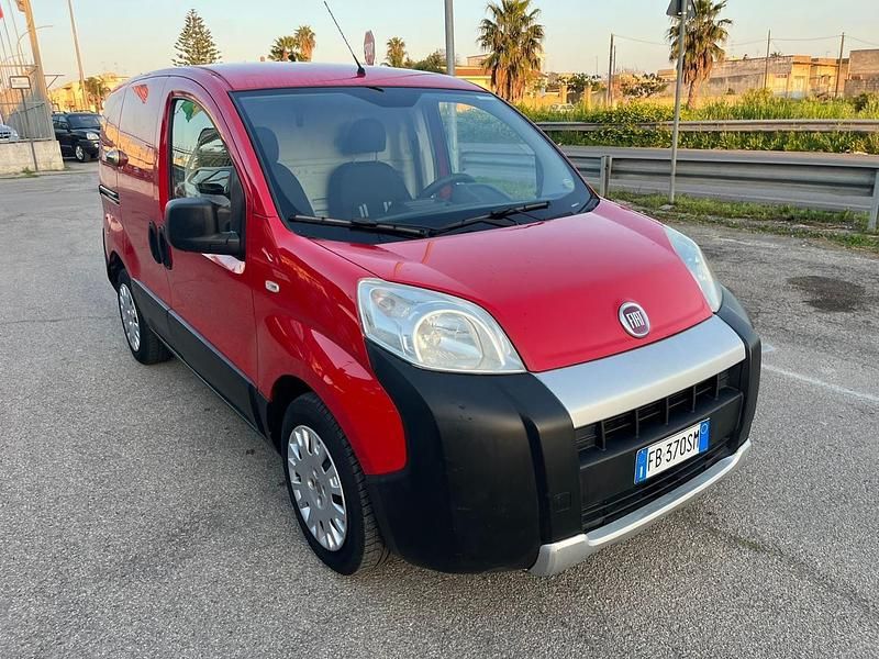 Usata Fiat Fiorino 95 CV (69 kW) 2015 Rosso Monovolume