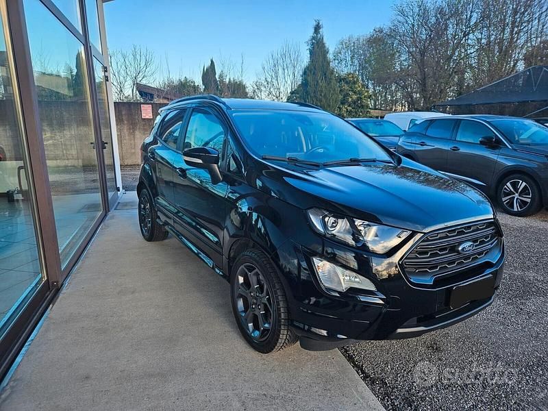 Nero Usata 2022 Ford Ecosport ST-Line SUV | 15.900 € (Buon prezzo) - Immagine 1/4