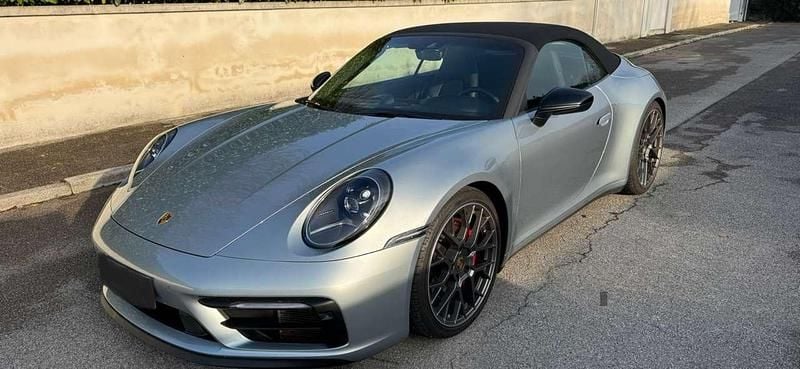 Usata Porsche 911 450 CV (330 kW) 2019 Argento Cabrio