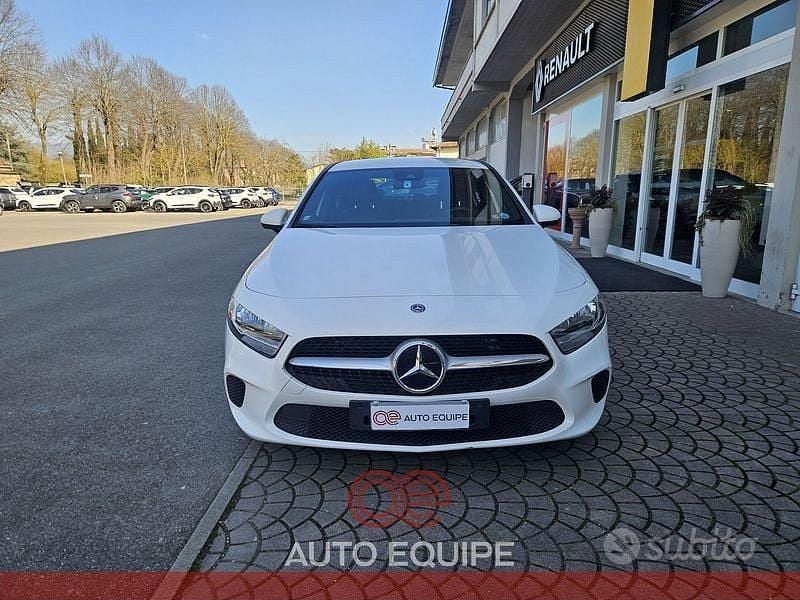 Usata Mercedes A180 Executive 116 CV (85 kW) 2020 Bianco Berlina