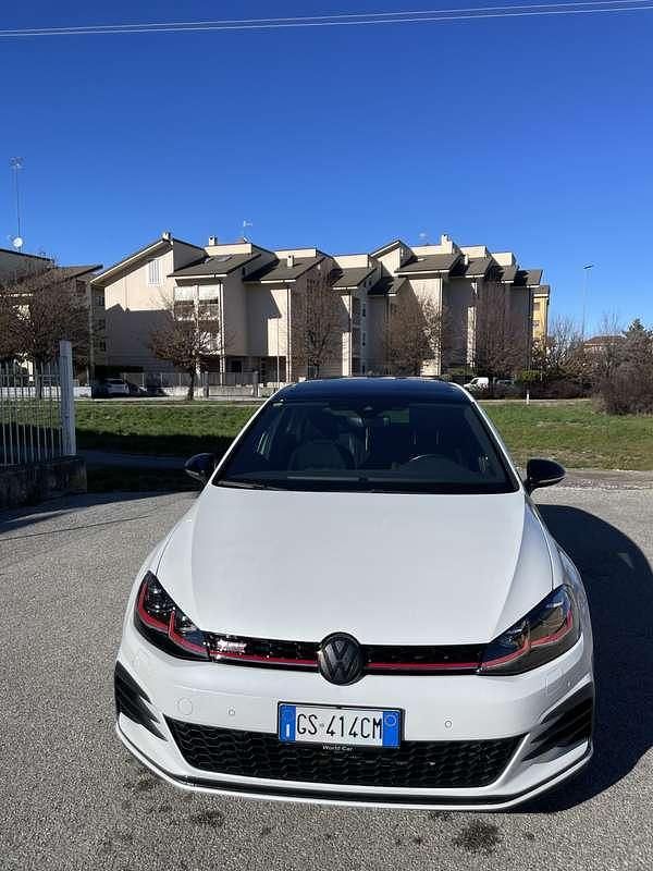 Usata VW Golf VII GTI 245 CV (180 kW) 2019 Berlina