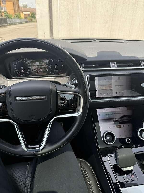 Usata Land Rover Range Rover Velar SE Dynamic 204 CV (150 kW) 2021 Nero SUV