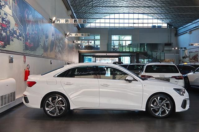 Usata Audi A3 e-tron S-Line 2022 Bianco Utilitaria