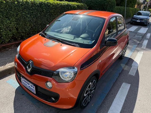 Arancione Usata 2017 Renault Twingo GT Due volumi | 9500 € (Buon prezzo) - Immagine 1/4