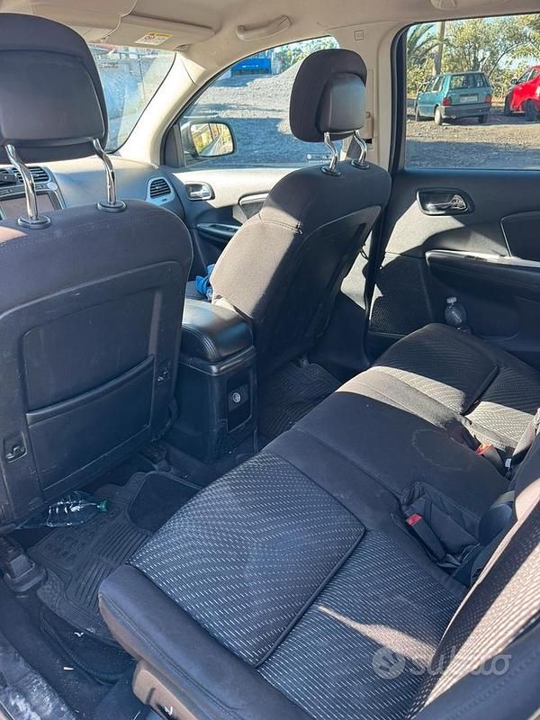 Usata Fiat Freemont 140 CV (102 kW) 2013 Grigio SUV