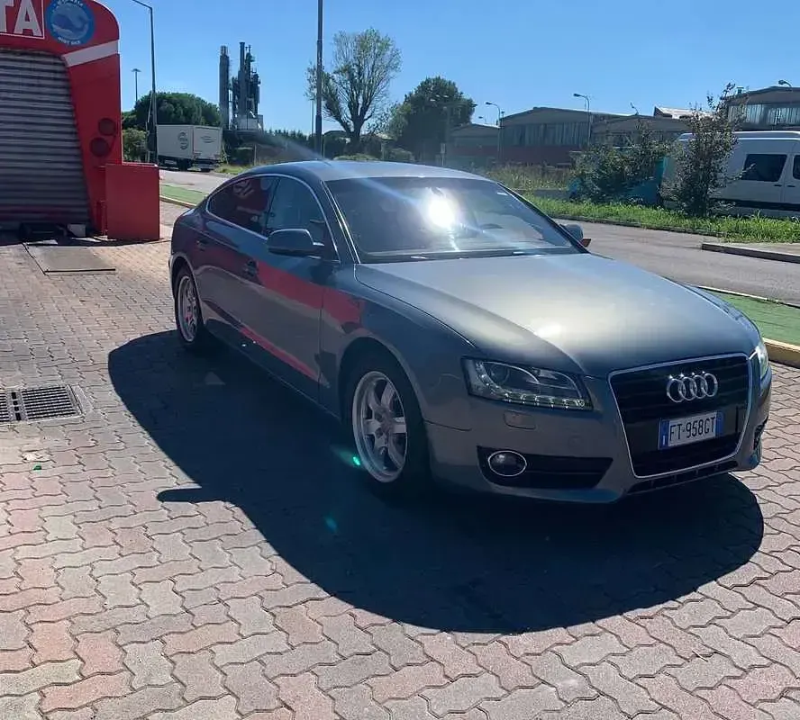 Usata Audi A5 Sportback 136 CV (100 kW) 2010 Utilitaria