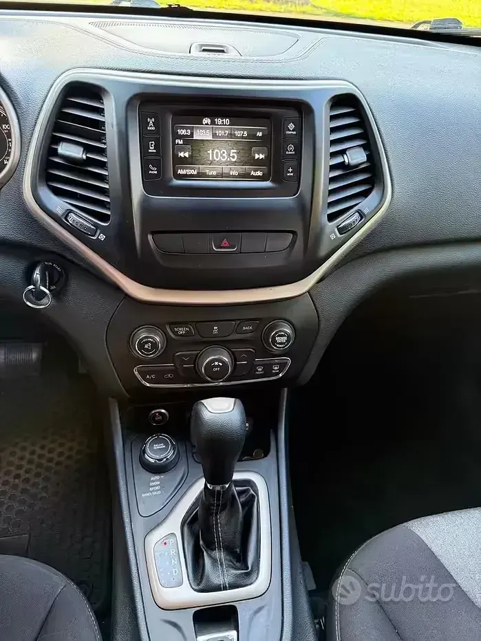 Usata Jeep Cherokee 2016 Grigio SUV