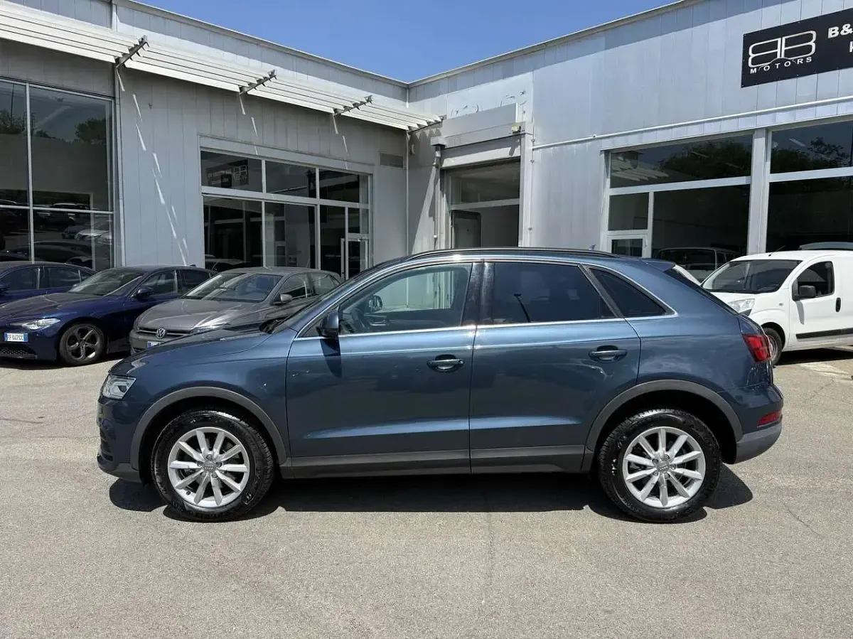 Usata Audi Q3 Ambiente 184 CV (135 kW) 2016 Blu/azzurro SUV