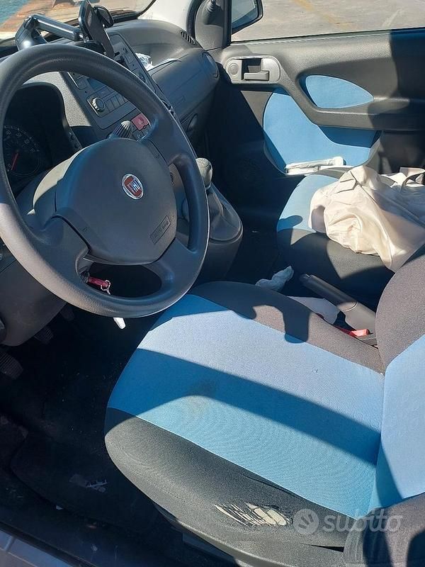 Usata Fiat Panda 60 CV (44 kW) 2008 Blu Utilitaria