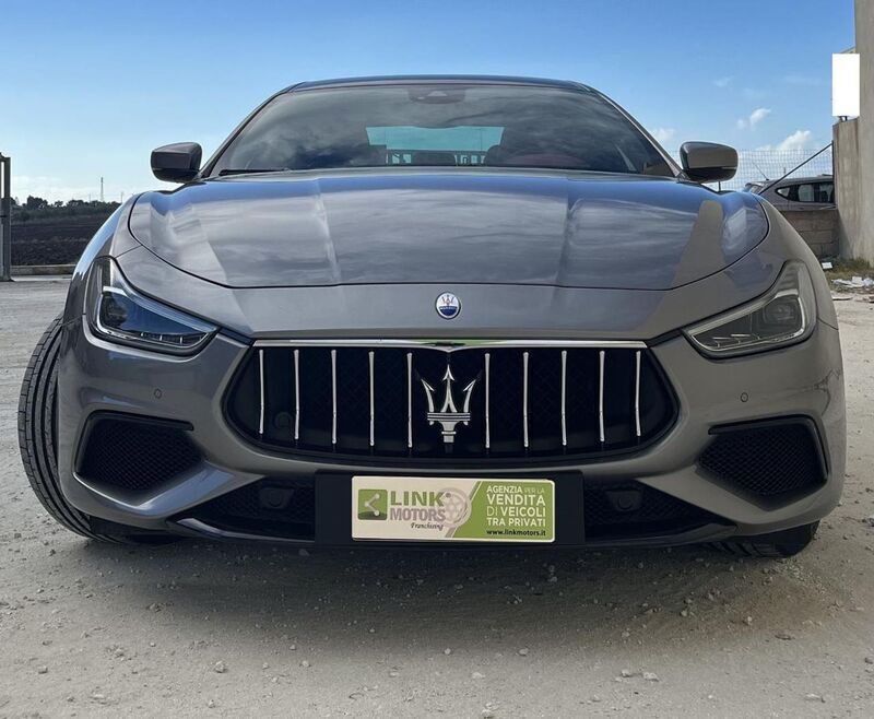 Gray Usata 2018 Maserati Ghibli Coupé | 59.900 € - Immagine 1/4