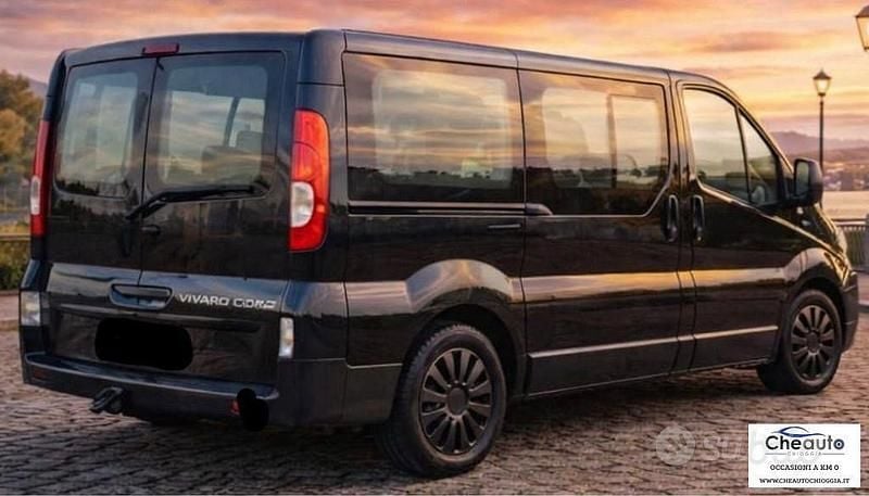 Usata Opel Vivaro 156 CV (114 kW) 2012 Nero Monovolume