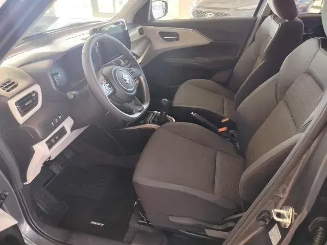 Nuova Suzuki Swift 82 CV (60 kW) 2026 Arancione Utilitaria