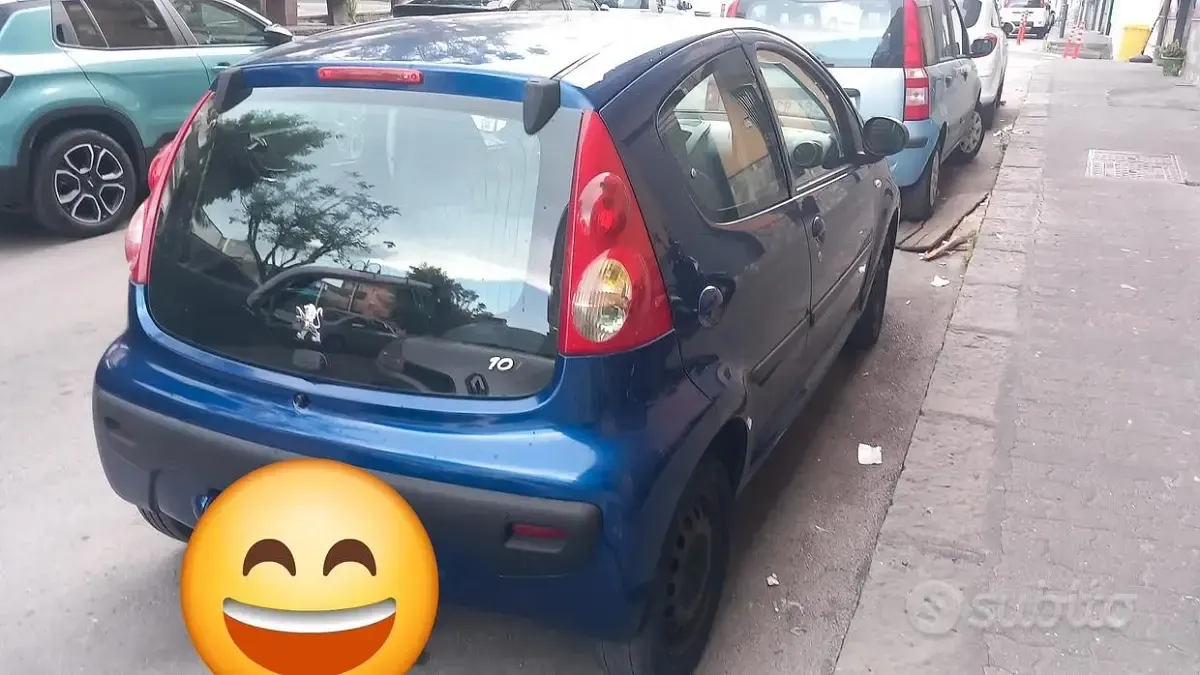 Usata Peugeot 107 54 CV (39 kW) 2007 Bluazzurro Utilitaria