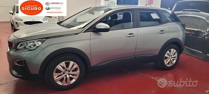 Usata Peugeot 3008 Business-Line 131 CV (96 kW) 2018 Grigio SUV