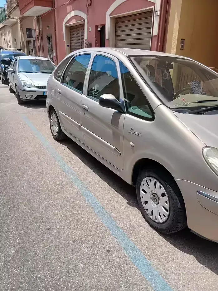 Usata Citroën Xsara 110 CV (80 kW) 2008 Monovolume