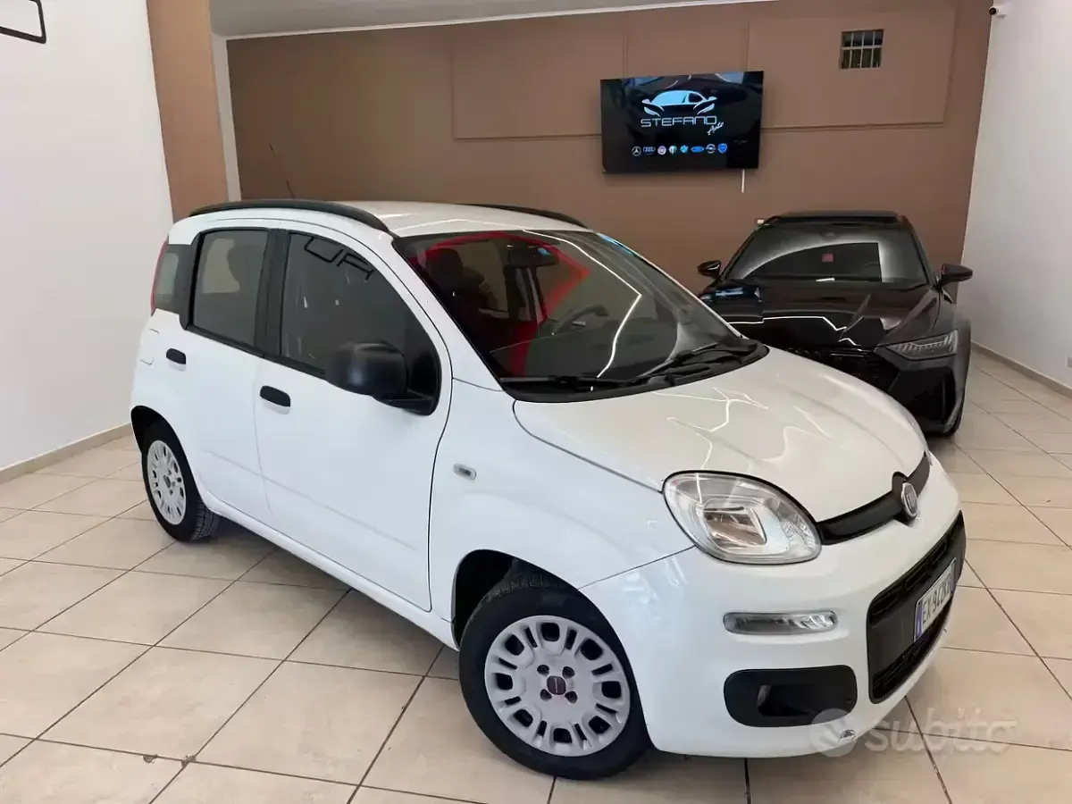 Usata Fiat Panda Easy 75 CV (55 kW) 2015 Bianco Utilitaria