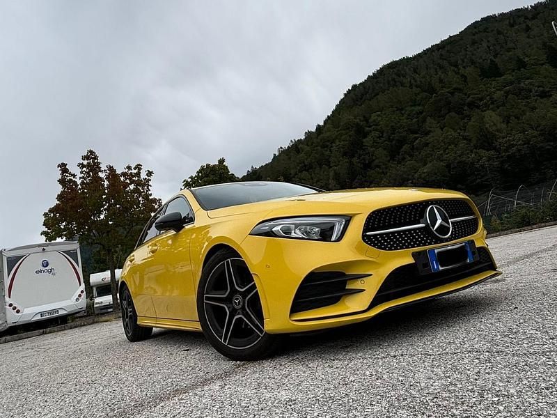 Usata Mercedes A200 Premium 150 CV (110 kW) 2021 Giallo Berlina